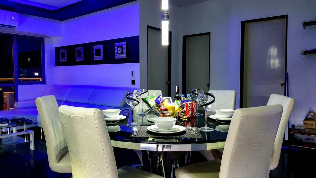 Modern Luxury Lower Penthouse Unit Manila Exterior foto